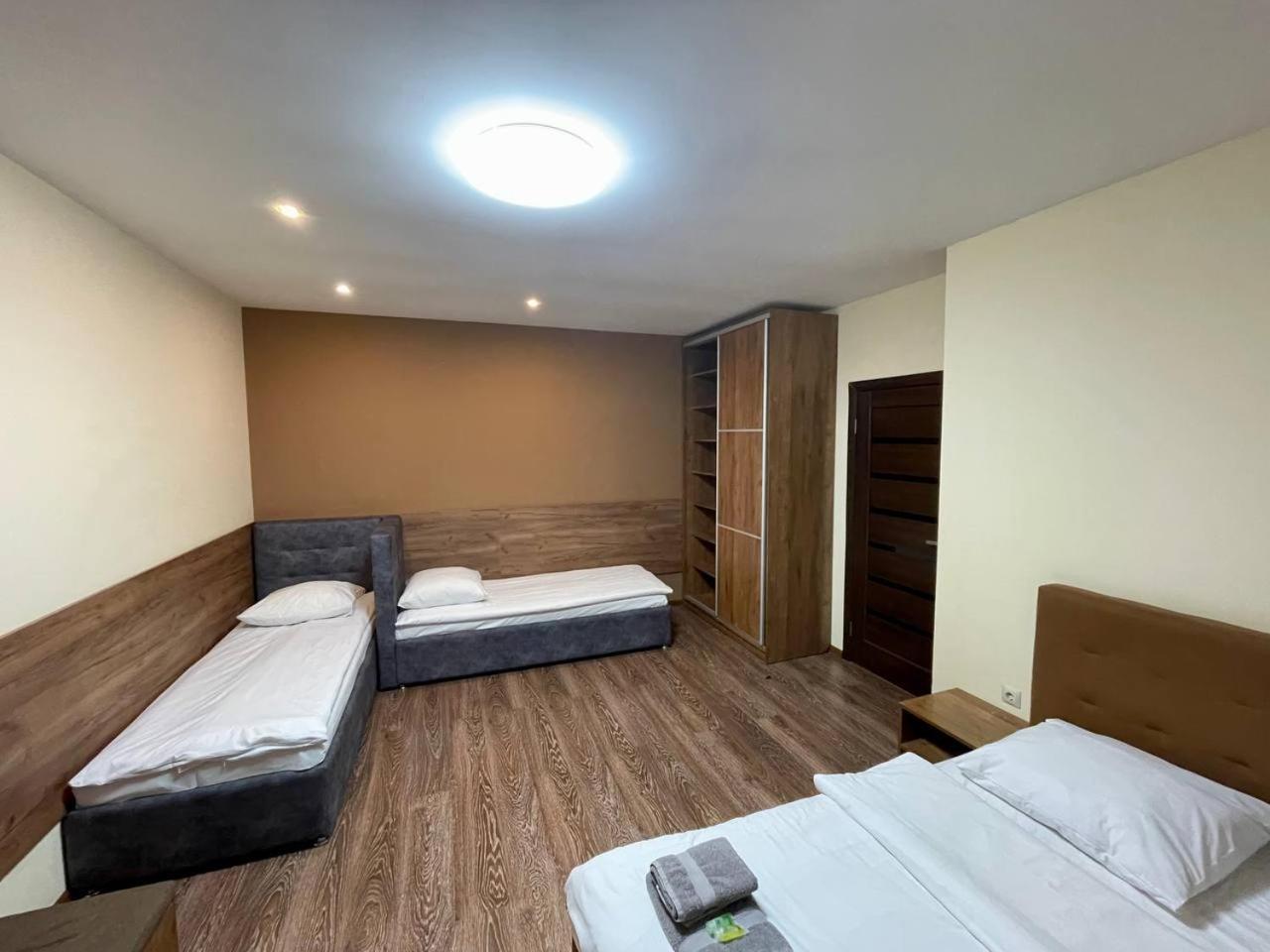 Apartments In Uzhgorod For You. Ngoại thất bức ảnh