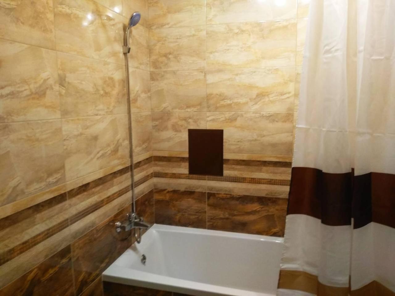 Apartments In Uzhgorod For You. Ngoại thất bức ảnh